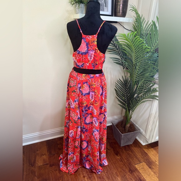 EXPRESS Floral Spaghetti Strap Racer Back Red Maxi Dress w/ Waist Cutout LP - Picture 6 of 10